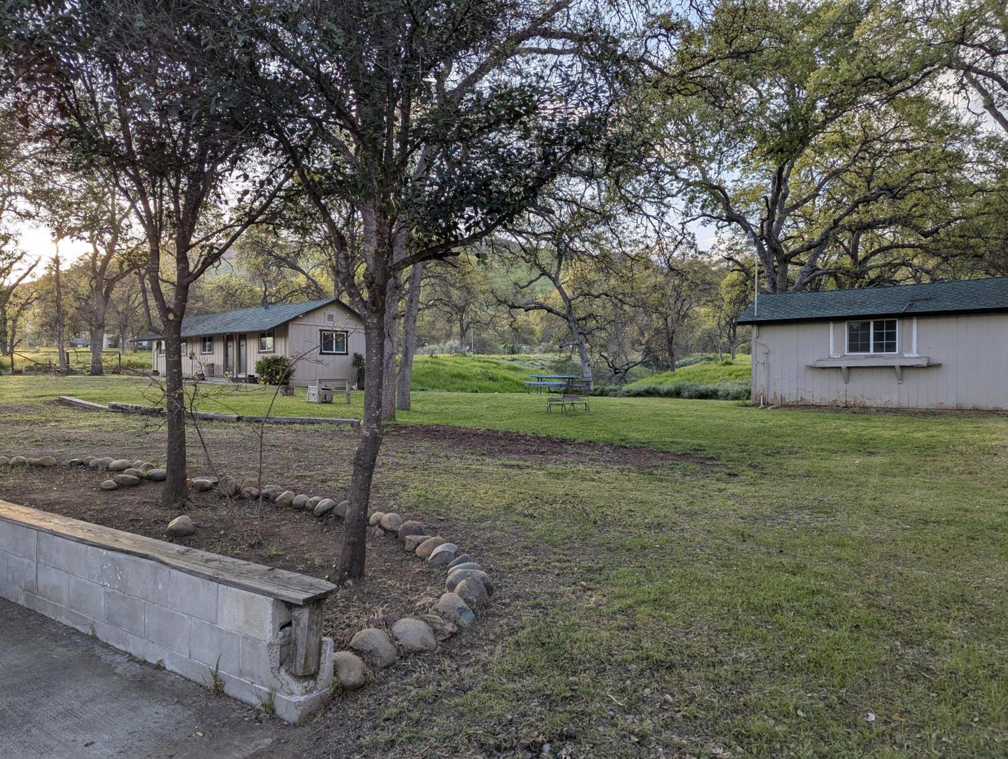 Squaw Valley Motel Room 8 وادي سكوا المظهر الخارجي الصورة